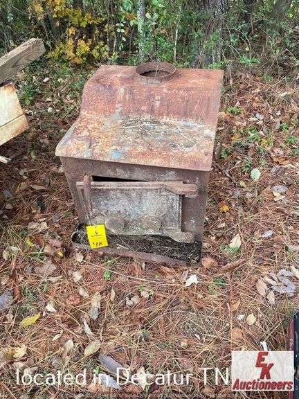 FREE STANDING WOOD HEATER