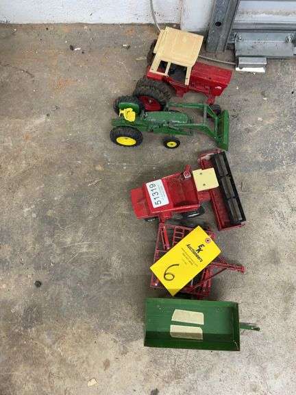 MISC TOYS- INTERNATIONAL TRACTOR, JOHN DEERE W/ LOADER, INTERNATIONAL COMBINE, DISC, WAGON