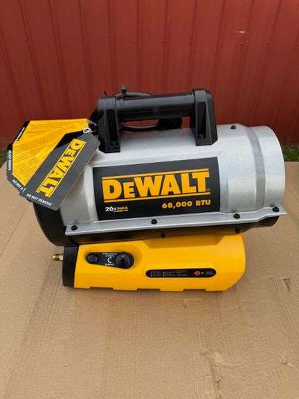 UNUSED DEWALT PROPANE 68000 BTU HEATER