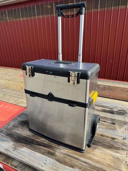 UNUSED 2pc PLASTIC ROLLING TOOLBOX