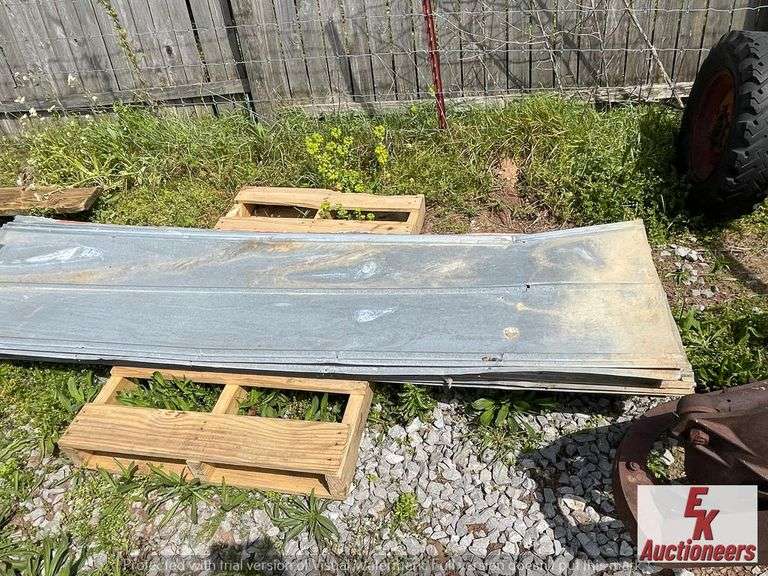 PALLET OF 28"X8' TIN