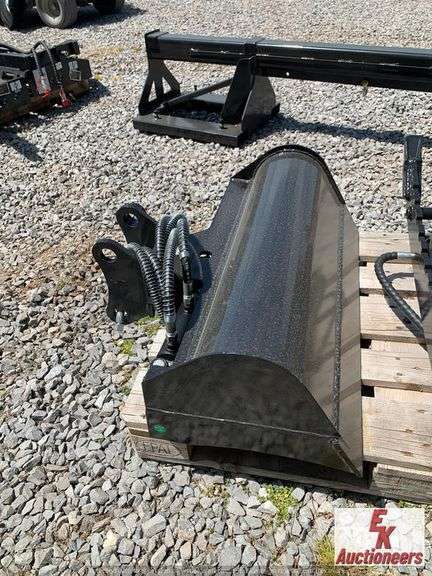 UNUSED 3TON HYDRAULIC BUCKET