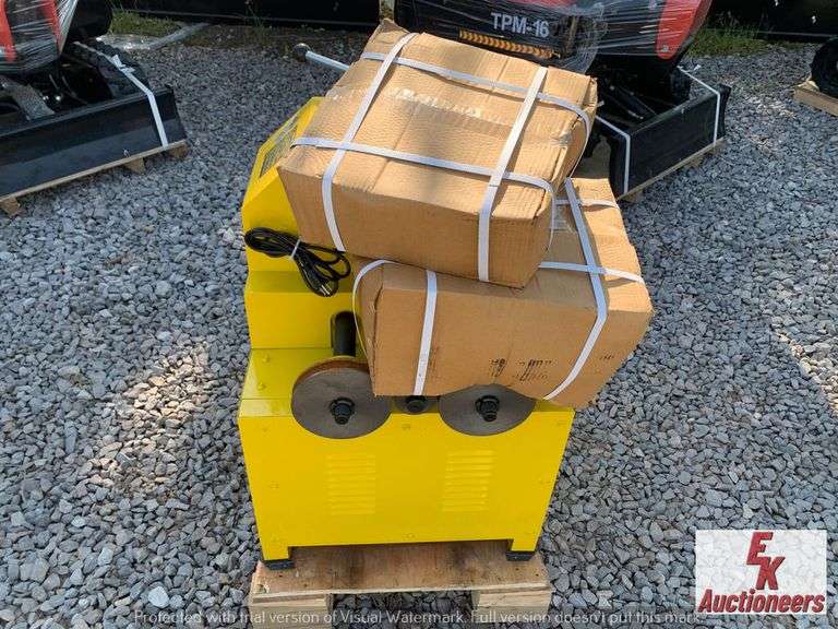 UNUSED PIPE/TUBING BENDING MACHINE