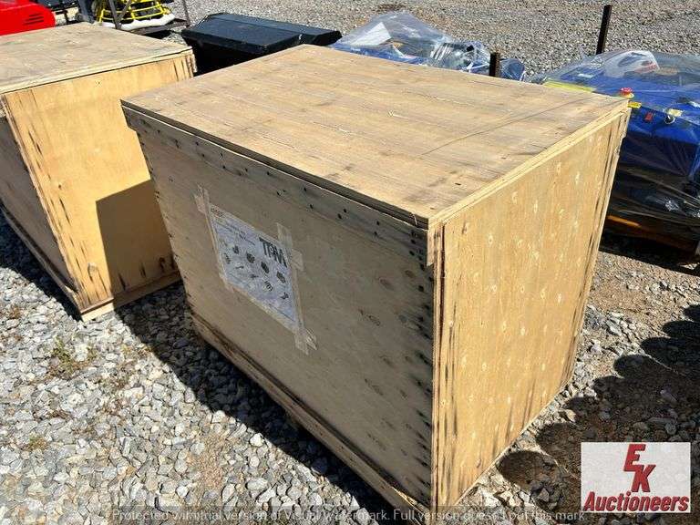 UNUSED MINI EXCAVATOR ATTACHMENTS