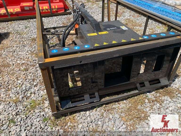 UNUSED MOWER KING SKIDSTEER TRENCHER