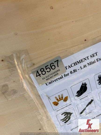 UNUSED MINI EXCAVATOR ATTACHMENTS