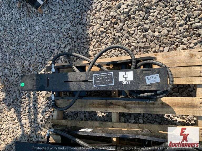 UNUSED 3T HYDRAULIC THUMB