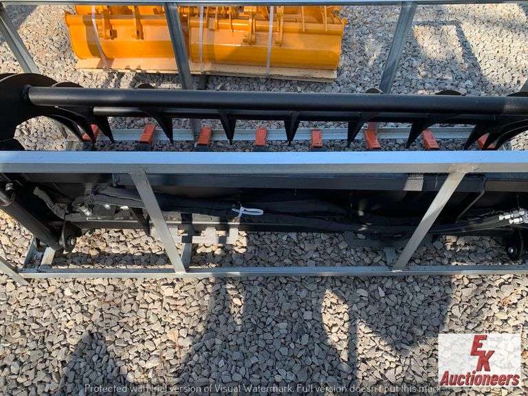 UNUSED SKID STEER QUICK ATTACH 78" GRAPPLE