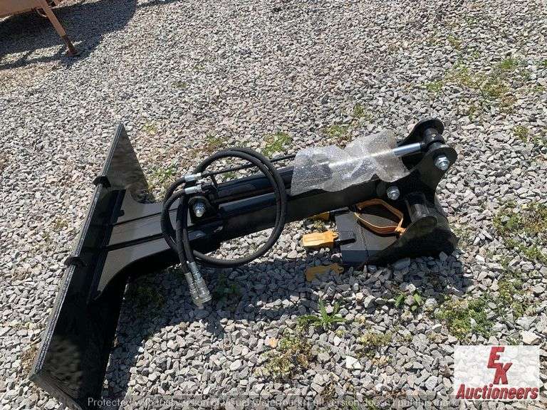 UNUSED SKIDSTEER BACKHOE ATTACHMENT