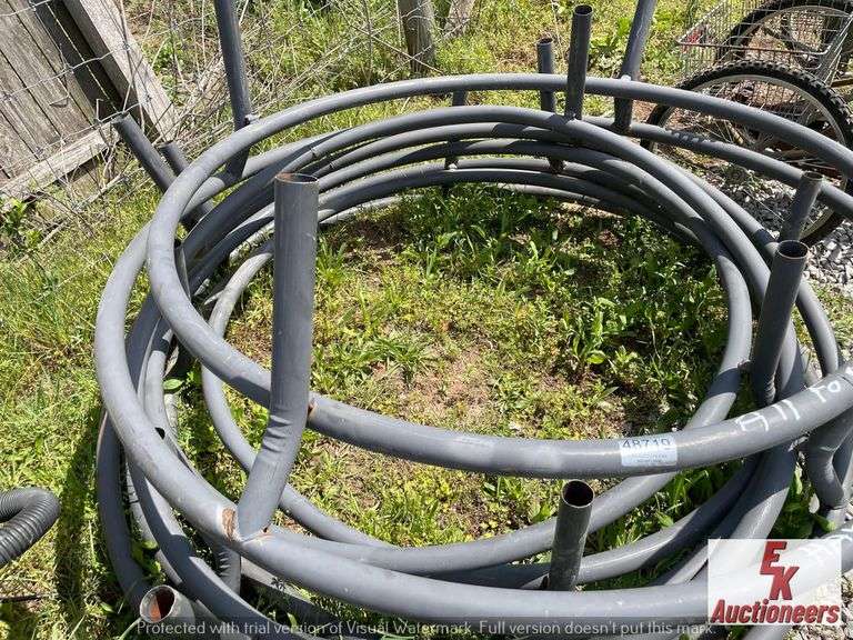 ROUND BALE HAY BASKETS