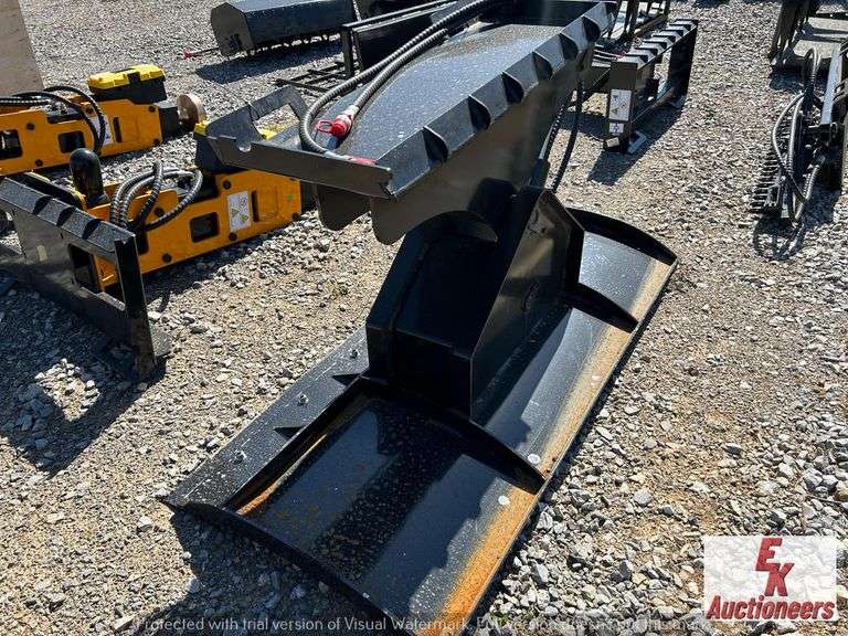 UNUSED SKID STEER SNOW BLADE