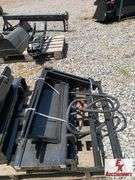 UNUSED WALK BEHIND SKIDSTEER SIDE SHIFT FORKS