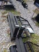 UNUSED SKIDSTEER PALLET FORKS