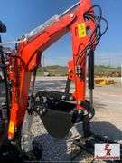 UNUSED MINI EXCAVATOR MODEL YNT18