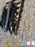 UNUSED 7TON HYDRAULIC THUMB