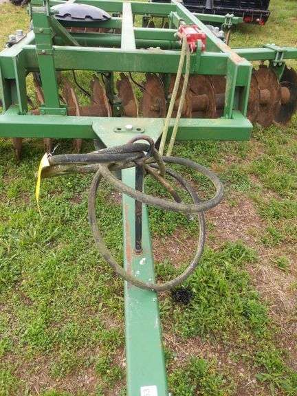 10'   2428 OFF SET DISC HARROW