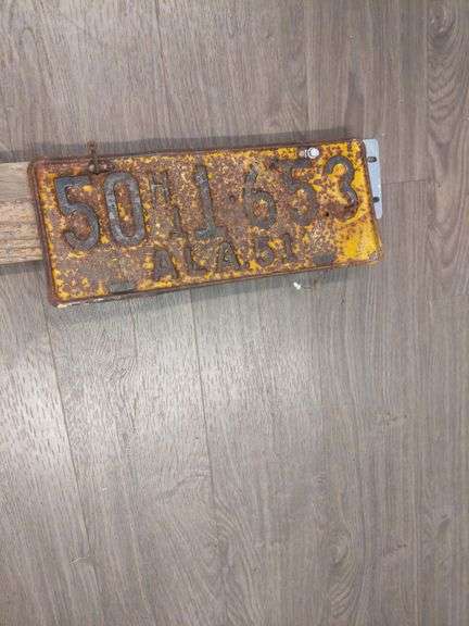 (2) VINTAGE LICENSE PLATES