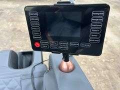 UNUSED IRMC MASSAGE CHAIR