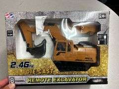 UNUSED DIE CAST REMOTE CONTROL EXCAVATOR