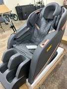 UNUSED IRMC MASSAGE CHAIR