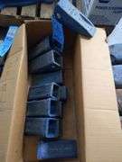 QTY (13) HENSLEY X225 BUCKET TEETH