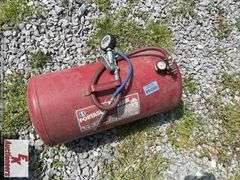 MIDWEST PRODUCTS 12GAL PORTABLE AIR TANK