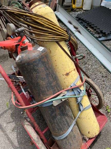 AIR & ACETYLENE TORCHES WITH CART