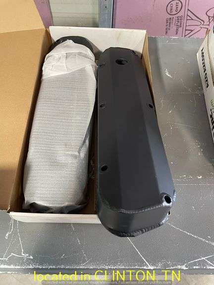 FORD VALVE COVERS FOR 302