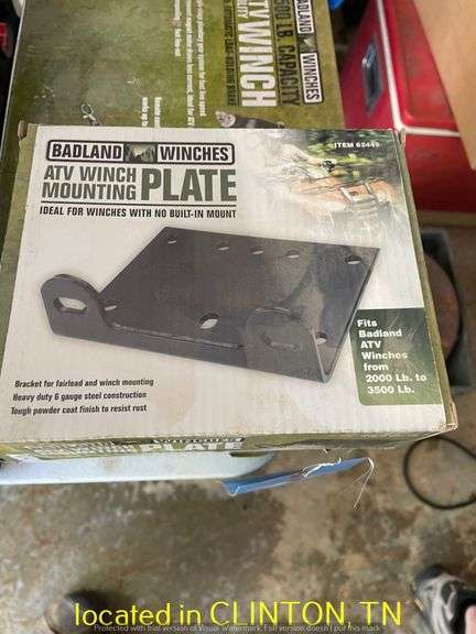 BAD LAND ATV 2500LB WINCH WITH MOUNTING PLATE & REMOTE