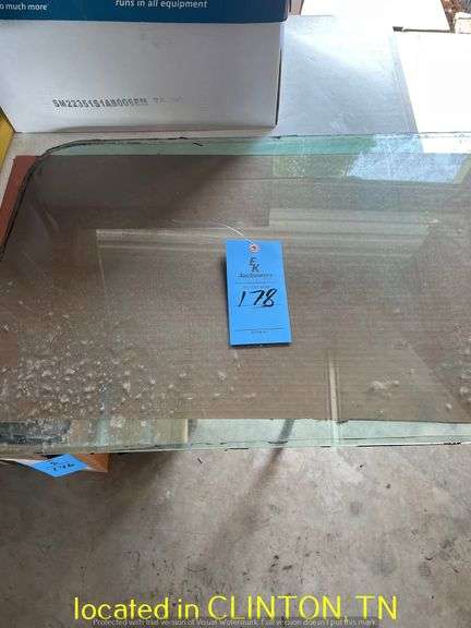 DOOR GLASS