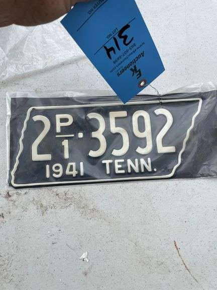 1941 TN LICENSE PLATE