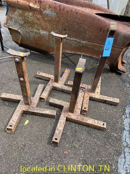 (QTY4) BODY OR FRAME STANDS