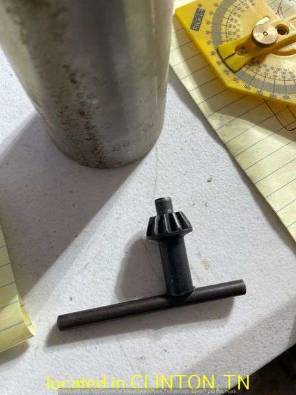ASSORTED TOOLS AND CLAMPS