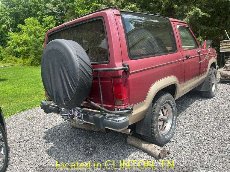 1990  FORD  Bronco II-NON RUNNER