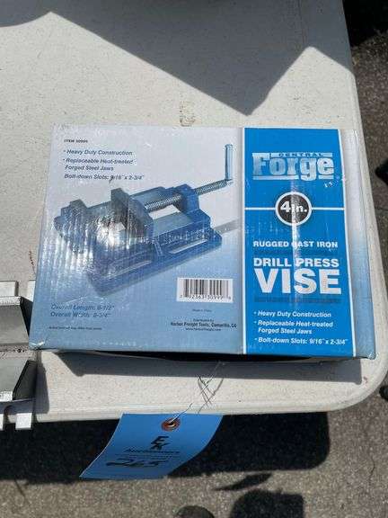 4" DRILL PRESS VICE/ DRILL PRESS JIG