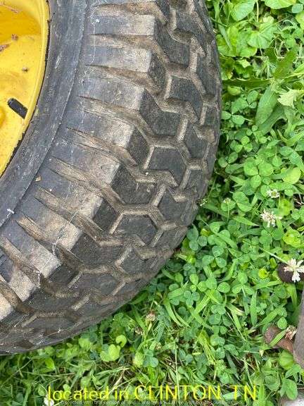 20X10.00X8 TIRE WITH RIM & (2) 23-9.50-12 WITRE WITH RIMS