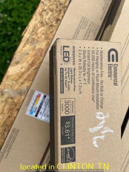 (7) UNUSED COMMERCIAL ELECTRIC 3' LED SHOP LIGHTS