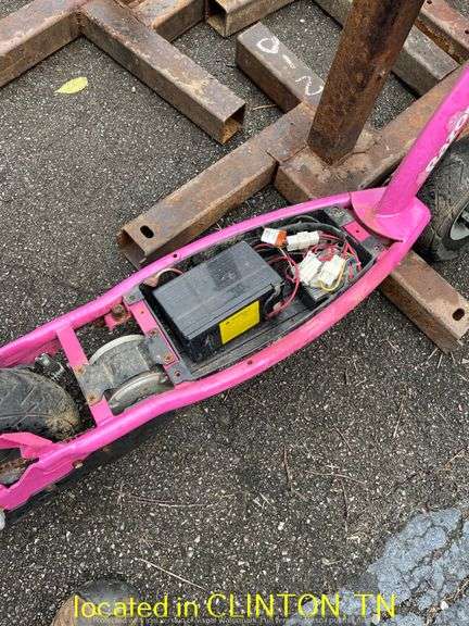 BATTERY POWERED SCOOTER-UNTESTED, OPERATIONUNKNOWN