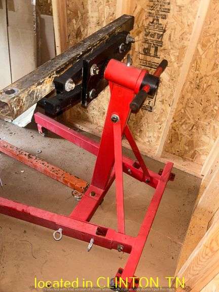 ENGINE STAND-RED