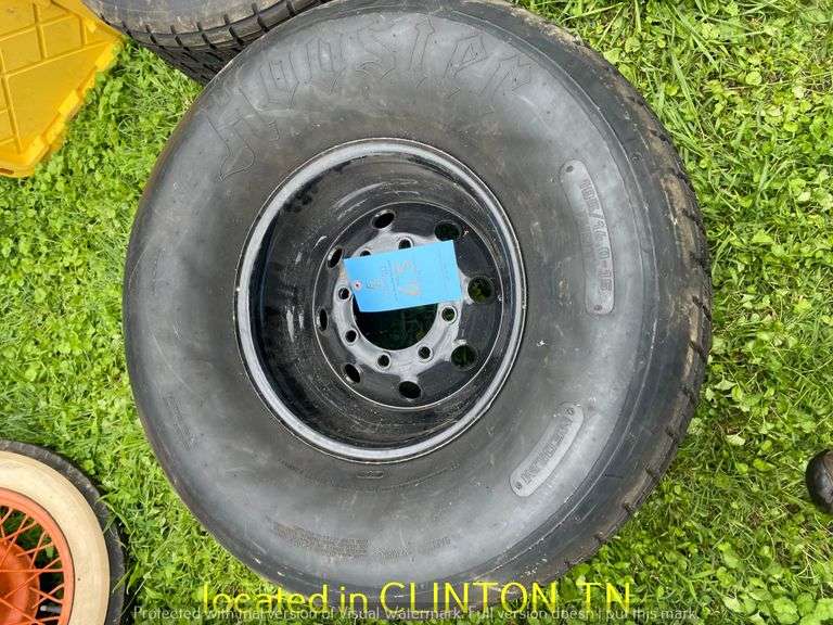 (2) HOOSIER 105/16.0-15 DIRT SLICKS WITH 8LUG RIMS