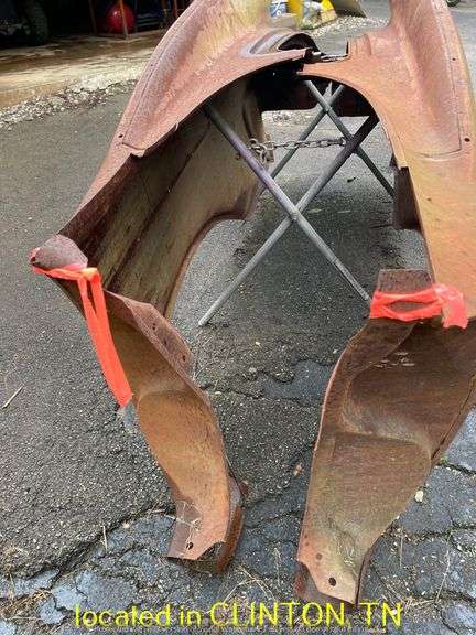 (2) REAR FENDERS
