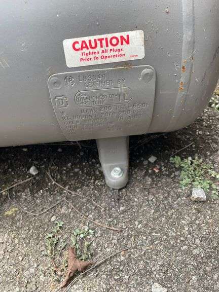 AIR TANK