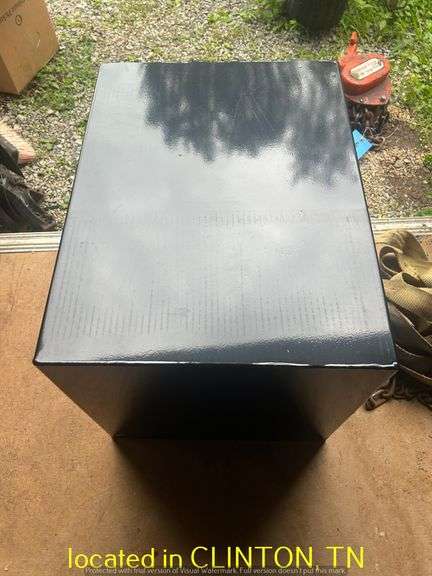 UNUSED JOBOX 18X18X24 UNDERBODY TOOLBOX-NO BOX