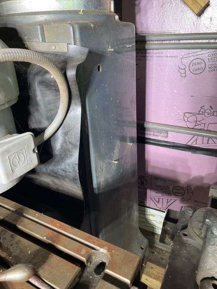 JOHN FORD MILLING MACHINE