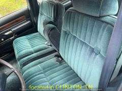 1989  FORD  Crown Victoria-NON RUNNER