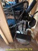 FORD INLINE 6 300 MOTOR WITH TRANSMISSION AND WIRING HARNESS-OPERATION UNKNOWN