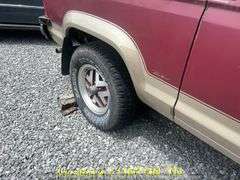 1990  FORD  Bronco II-NON RUNNER