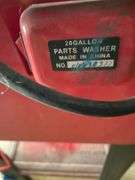NORTHERN 20GAL PARTS WASHER-POWERED ON