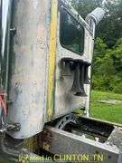 1975 PETERBILT 359-NON RUNNER