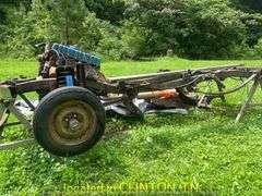 1966 FORD BRONCO FRAME WITH INLINE 6CYLINDER MOTOR-UNKNOWN OPERATION OF MOTOR